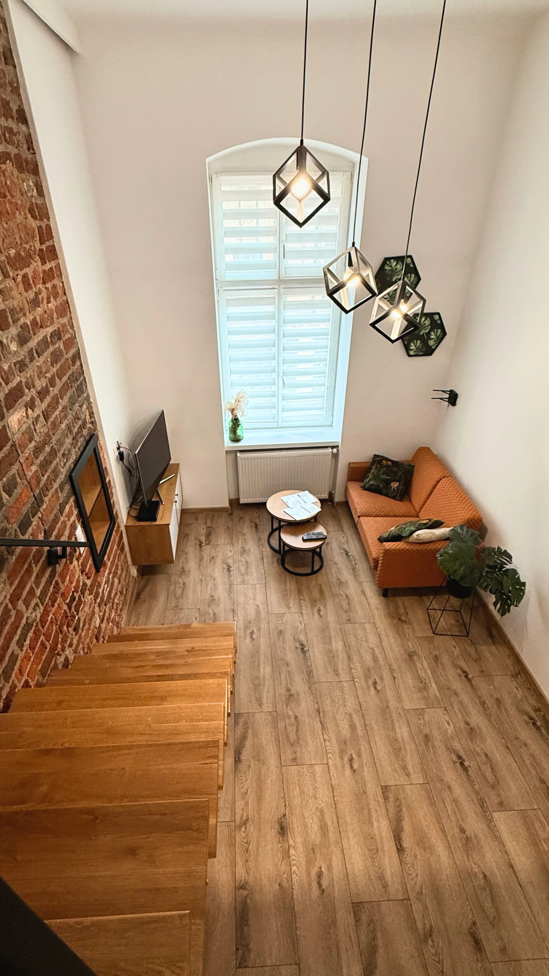 Gallery 9