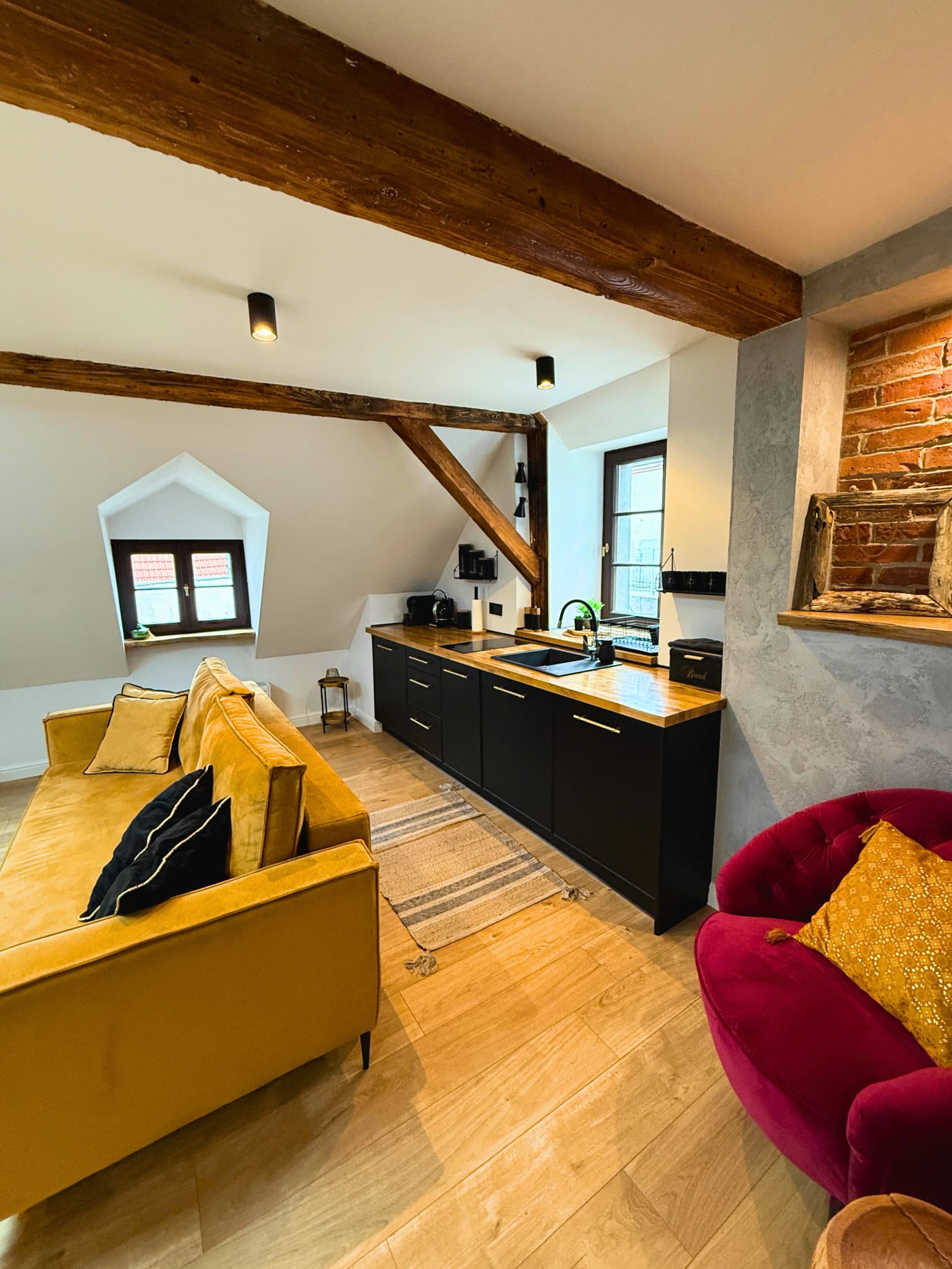 Gallery 21