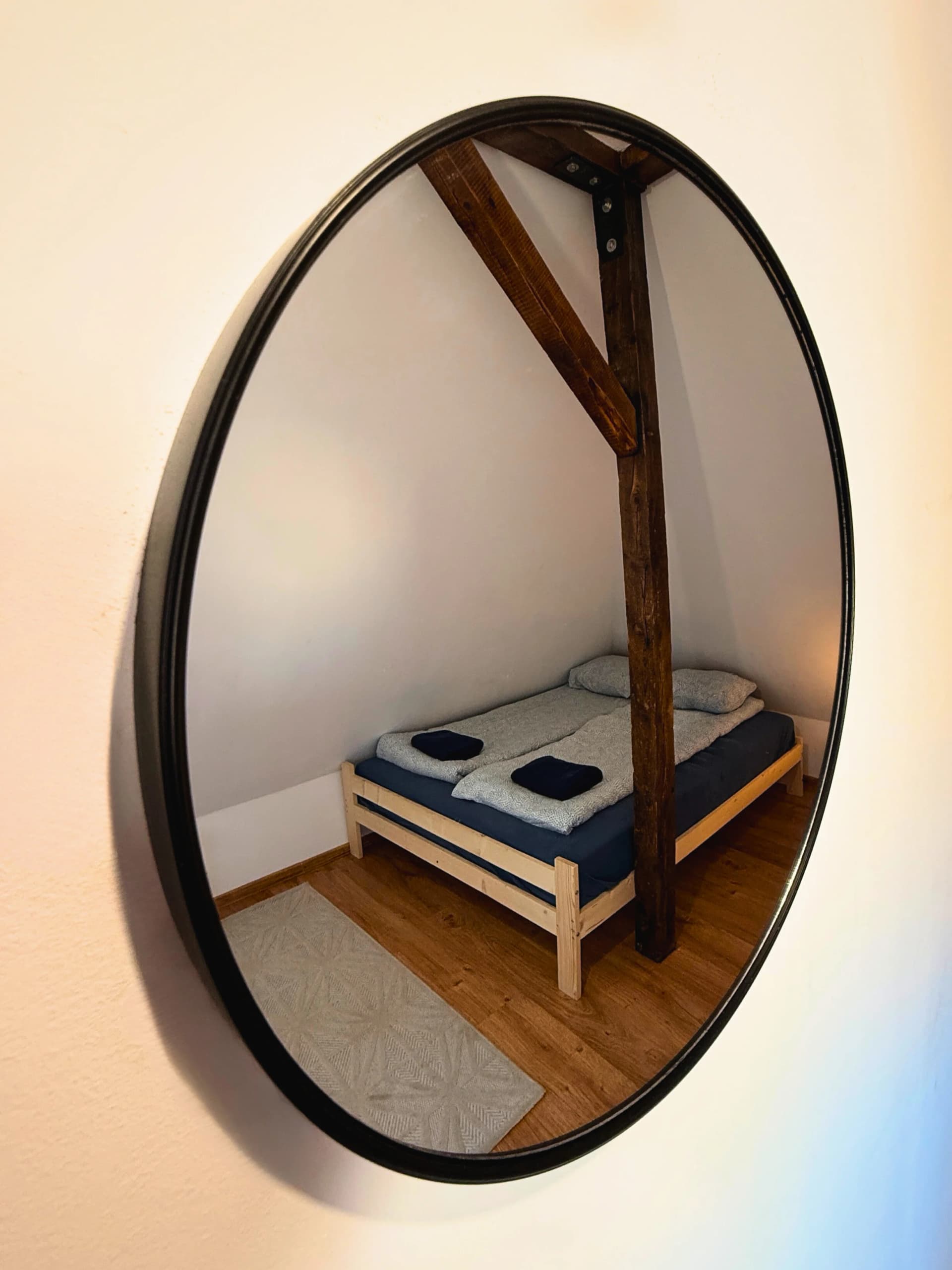 Gallery 11