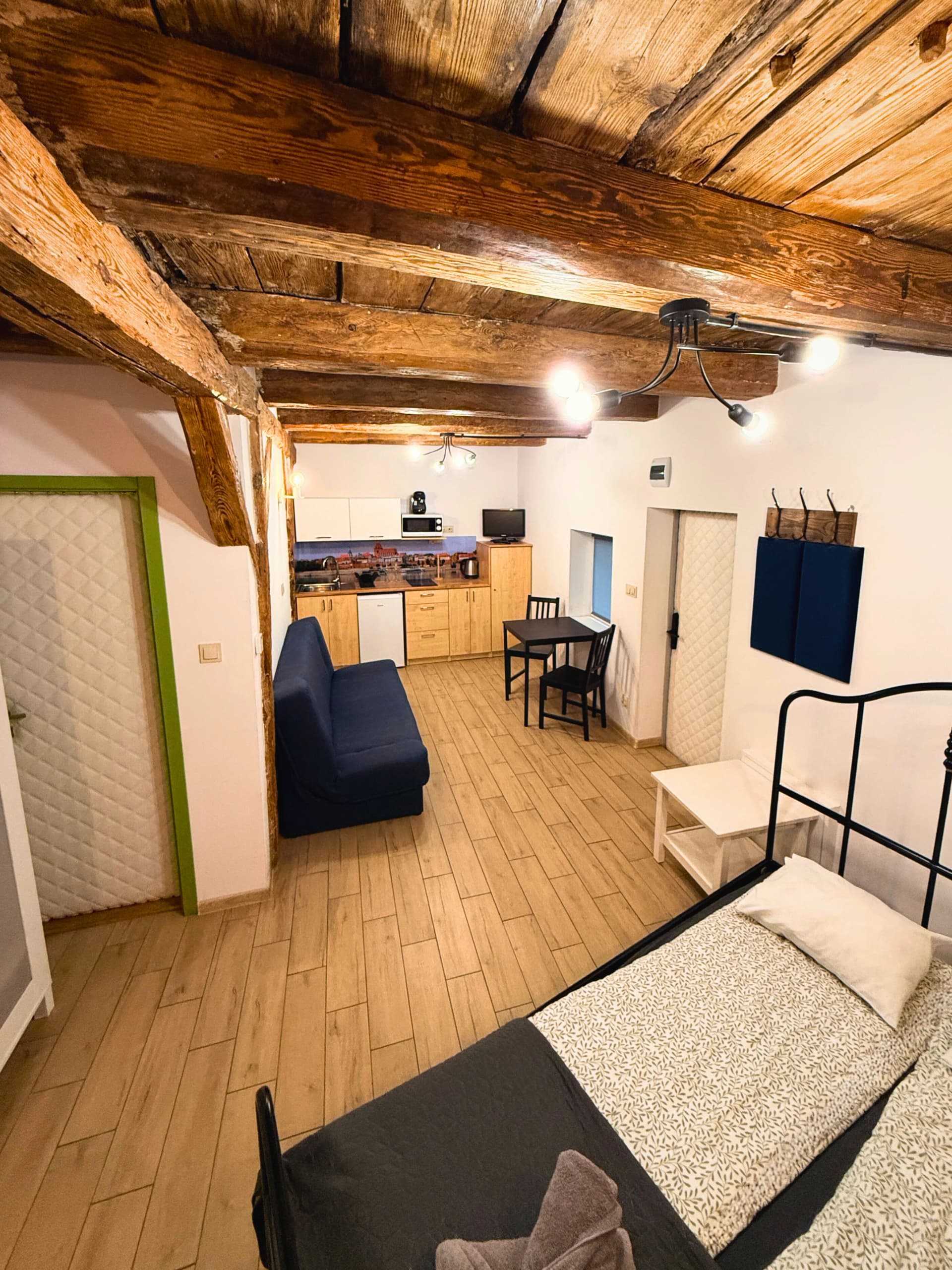 Gallery 8