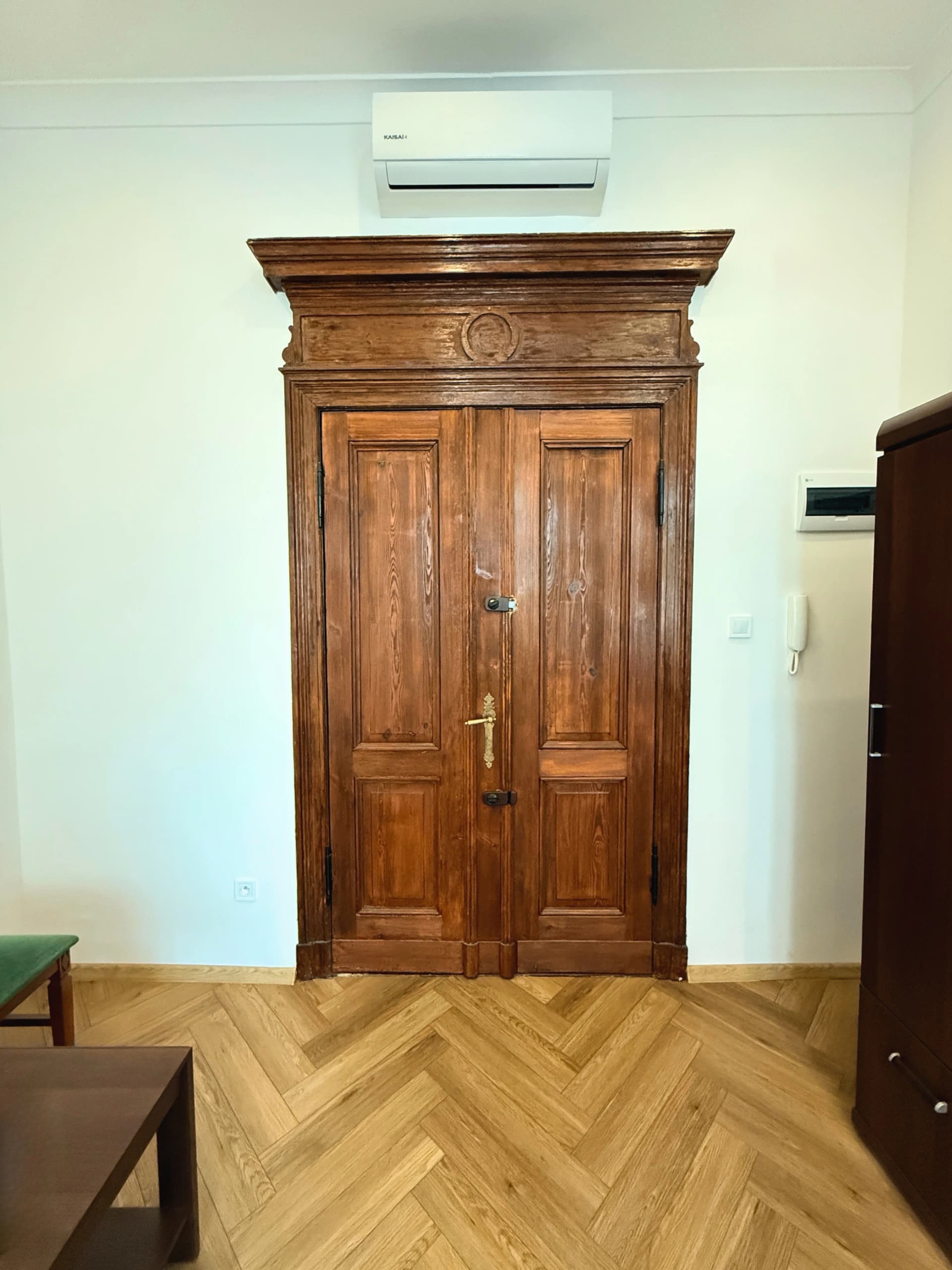 Gallery 11
